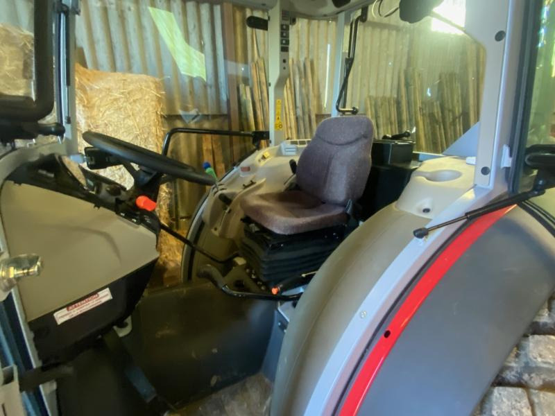 Трактор Massey Ferguson 3 WF.75: слика 7