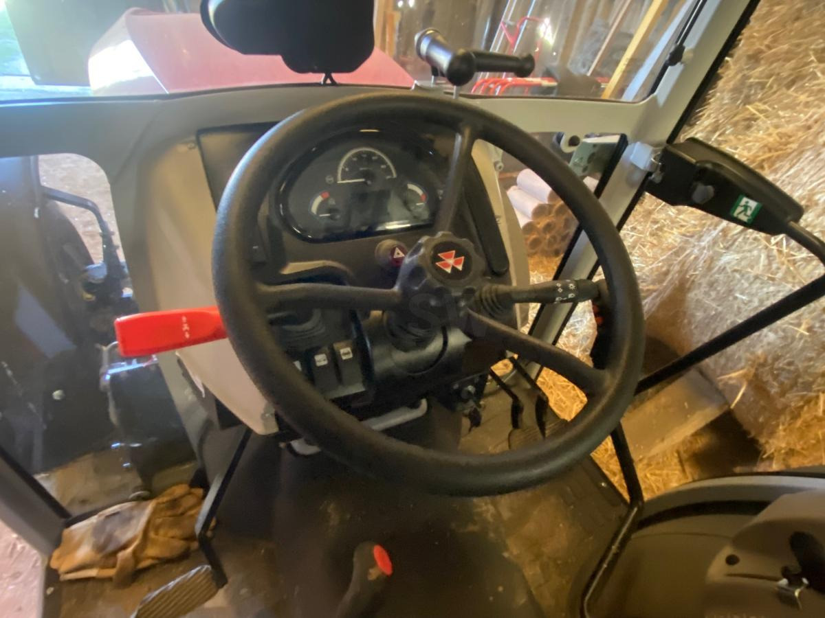 Трактор Massey Ferguson 3 WF.75: слика 9