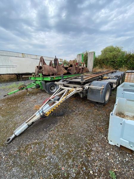 Samro 3 ESSIEUX - Транспортер на контејнер/ Приколка со променливо тело: слика 2 Samro 3 ESSIEUX - Транспортер на контејнер/ Приколка со променливо тело: слика 2