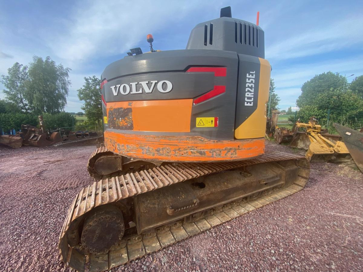 Volvo ECR 235EL - Багер гасеничар: слика 4 Volvo ECR 235EL - Багер гасеничар: слика 4