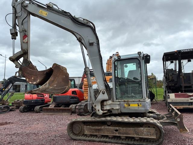 Volvo ECR 88D - Мини багер: слика 4 Volvo ECR 88D - Мини багер: слика 4