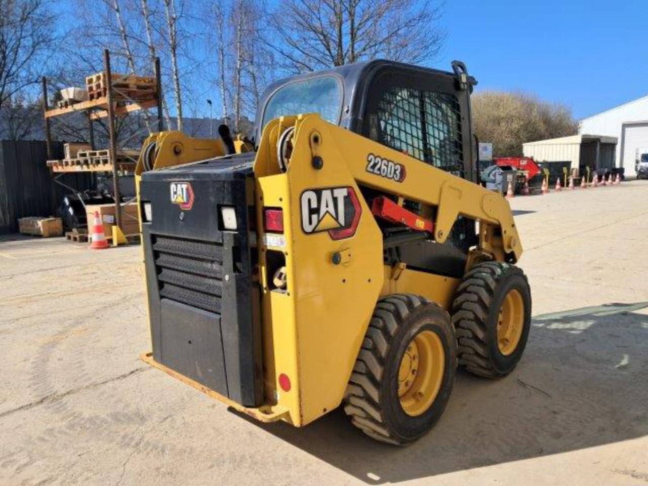 CAT 226D3 - Компактен натоварувач: слика 3 CAT 226D3 - Компактен натоварувач: слика 3