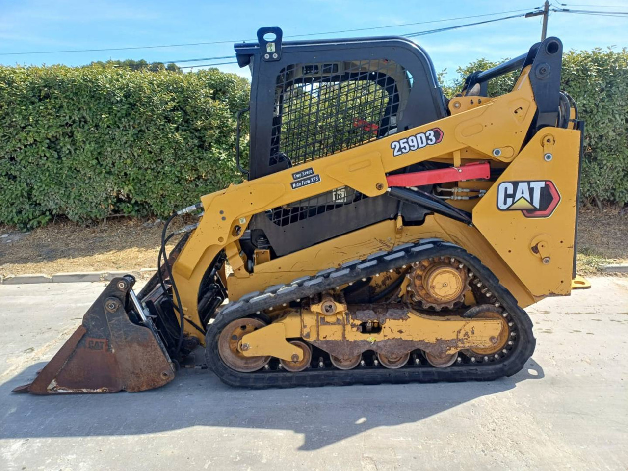 CAT 259D - Натоварувач гасеничар: слика 1 CAT 259D - Натоварувач гасеничар: слика 1