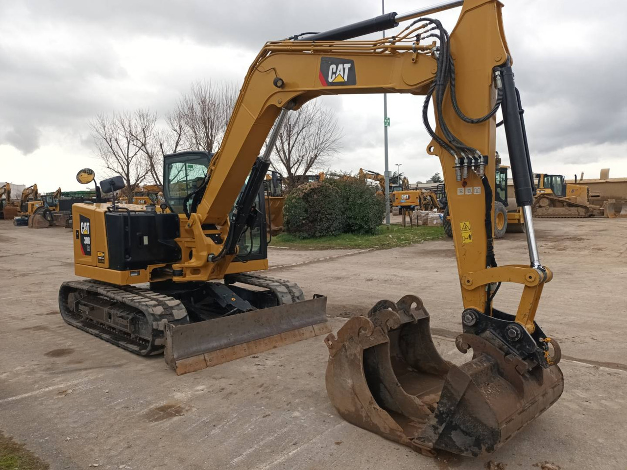 CAT 308 - Багер гасеничар: слика 1 CAT 308 - Багер гасеничар: слика 1