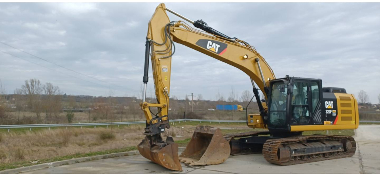 CAT 320F - Багер гасеничар: слика 1 CAT 320F - Багер гасеничар: слика 1