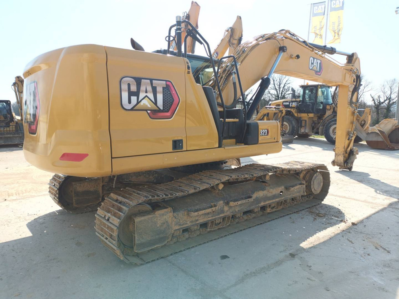 CAT 323 - Багер гасеничар: слика 2 CAT 323 - Багер гасеничар: слика 2
