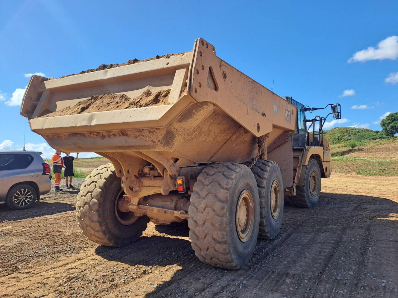 CAT 730 - Зглобен истоварувач: слика 3 CAT 730 - Зглобен истоварувач: слика 3