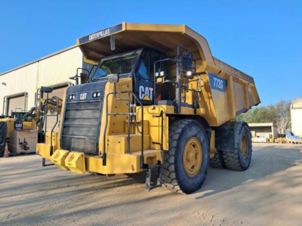 CAT 772G - Голем истоварувач/ Камион за камења: слика 1 CAT 772G - Голем истоварувач/ Камион за камења: слика 1