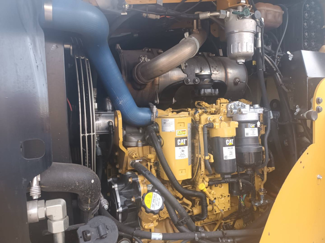 CAT 914M - Натоварувач на тркала: слика 3 CAT 914M - Натоварувач на тркала: слика 3