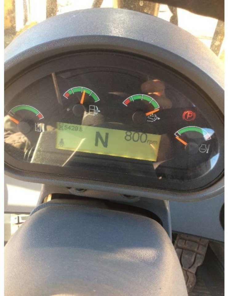 CAT 938M - Натоварувач на тркала: слика 3 CAT 938M - Натоварувач на тркала: слика 3