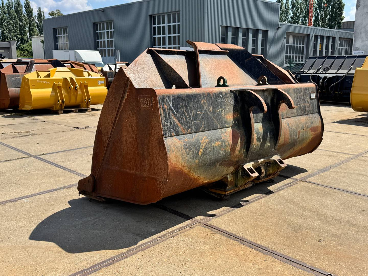 CAT BUCKET GP / 5 CU M / FOR FUSION COUPLER - Корпа: слика 4 CAT BUCKET GP / 5 CU M / FOR FUSION COUPLER - Корпа: слика 4