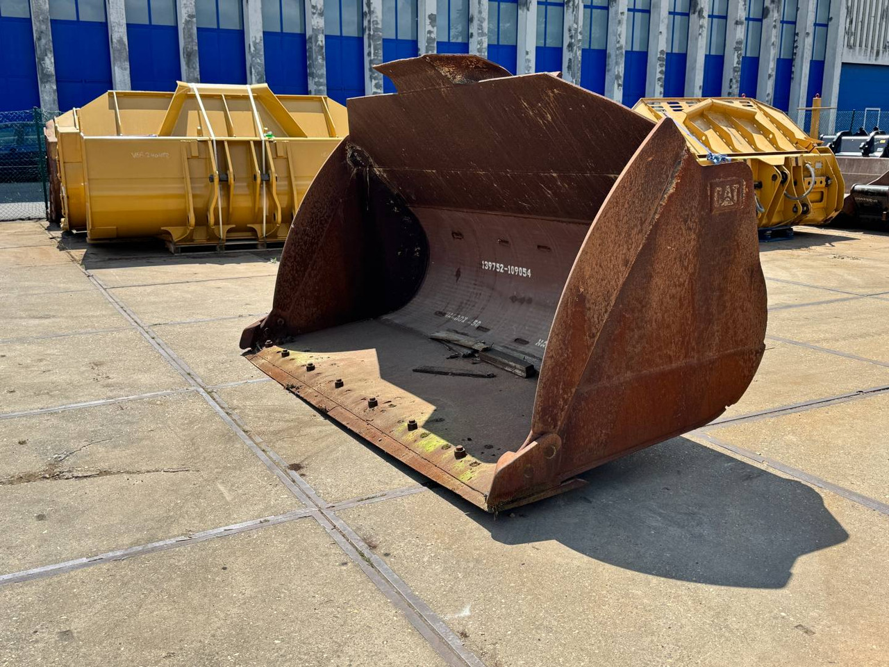 CAT BUCKET GP / 5 CU M / FOR FUSION COUPLER - Корпа: слика 1 CAT BUCKET GP / 5 CU M / FOR FUSION COUPLER - Корпа: слика 1