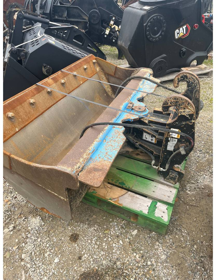 CAT CW20S/1800MM/0.6M3 - Корпа за багер: слика 1 CAT CW20S/1800MM/0.6M3 - Корпа за багер: слика 1