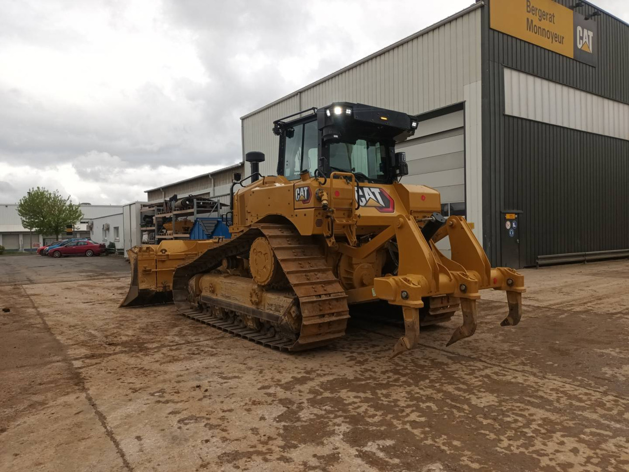 CAT D6 VPAT - Булдожер: слика 4 CAT D6 VPAT - Булдожер: слика 4