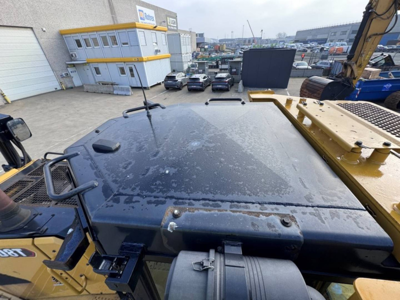 Лизинг на CAT D8T CAT D8T: слика 16