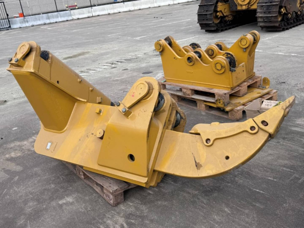 Лизинг на CAT D8T CAT D8T: слика 27