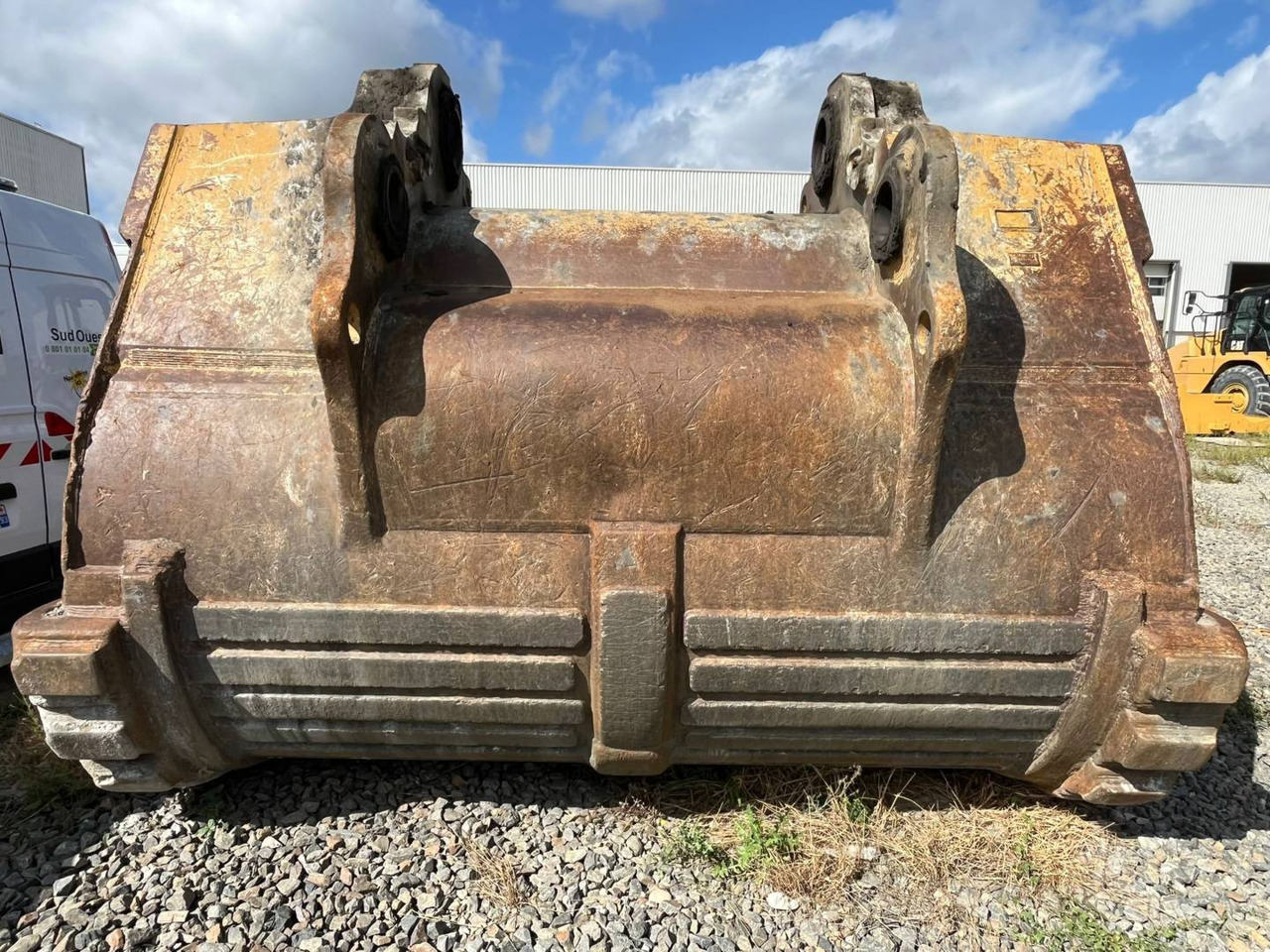 CAT - Корпа: слика 4 CAT - Корпа: слика 4