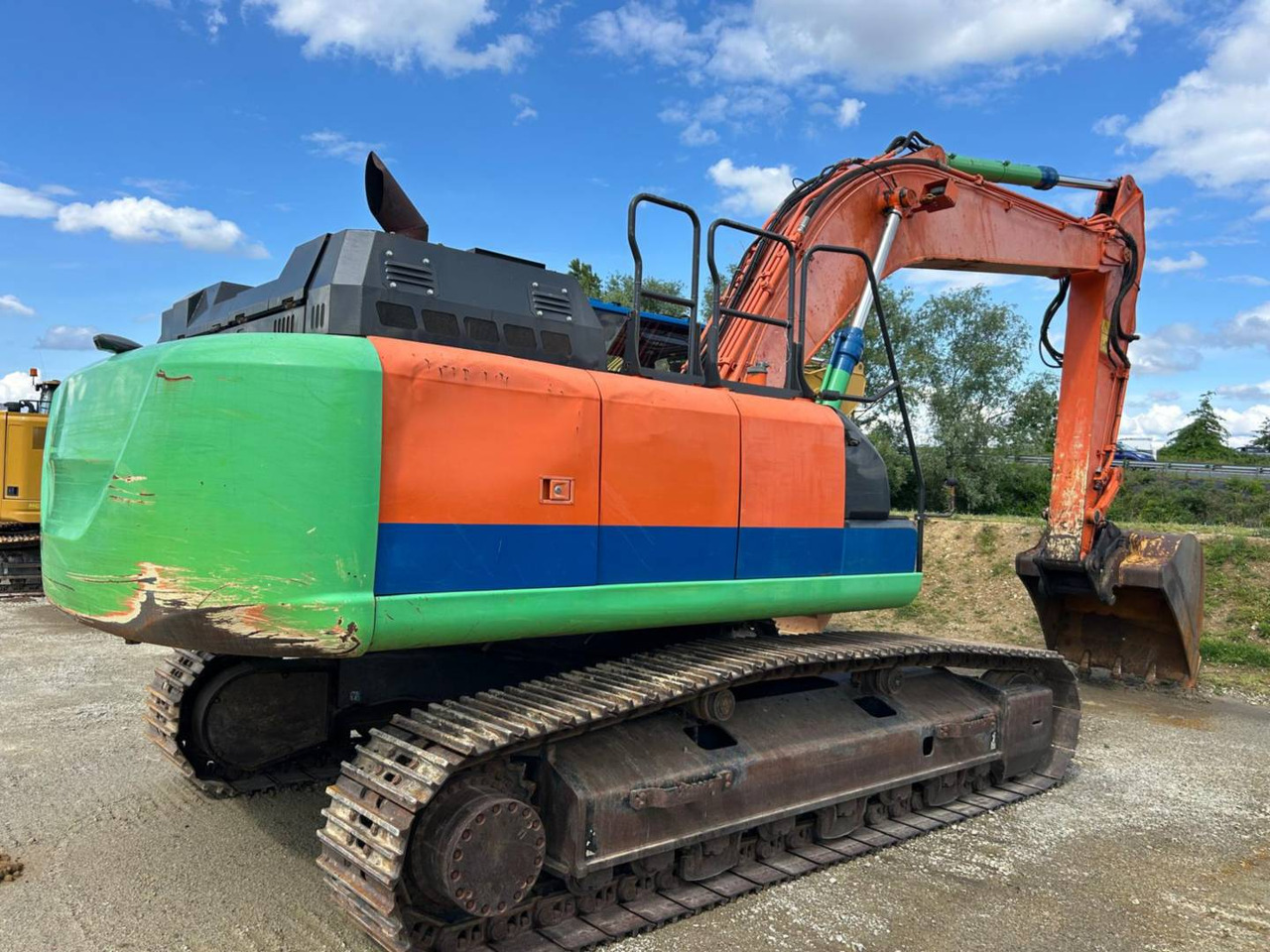 HITACHI ZX300LC- 6 - Багер гасеничар: слика 3 HITACHI ZX300LC- 6 - Багер гасеничар: слика 3
