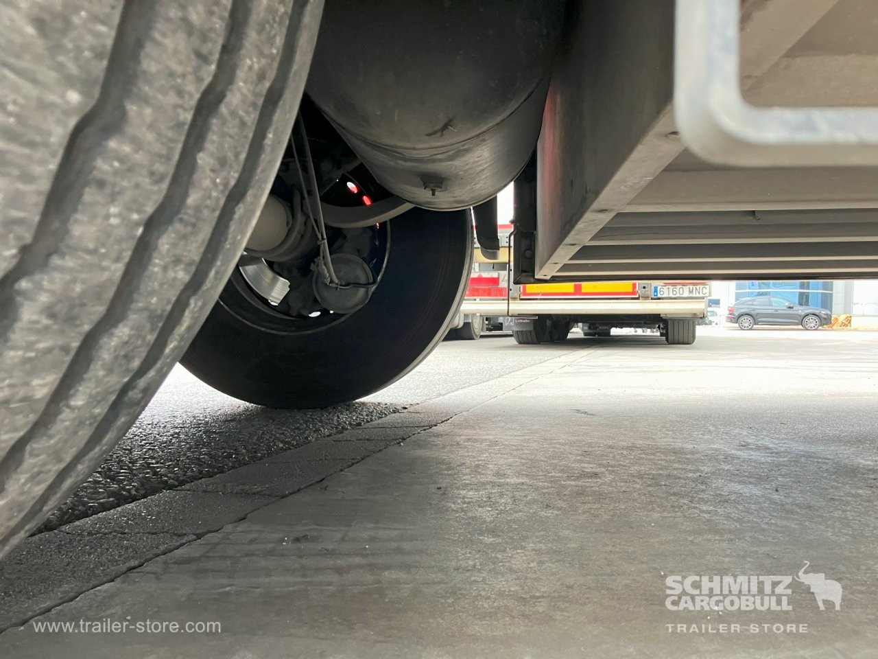 SCHMITZ Semiremolque Frigo Standard - Изотермална полуприколка: слика 5 SCHMITZ Semiremolque Frigo Standard - Изотермална полуприколка: слика 5