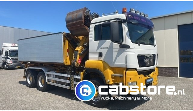 MAN TGS 26.440 6X6 BB EEV MAN TGS 26.440 Euro 5 EEV - 6X6 - Laadkraan - Kipper - Kabelsysteem - Bouwjaar 2010 - Km 657.509 - APK tot 22-11-2025 !! - Камион со кран: слика 1 MAN TGS 26.440 6X6 BB EEV MAN TGS 26.440 Euro 5 EEV - 6X6 - Laadkraan - Kipper - Kabelsysteem - Bouwjaar 2010 - Km 657.509 - APK tot 22-11-2025 !! - Камион со кран: слика 1