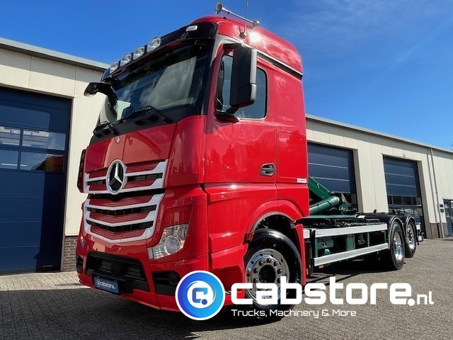Mercedes-Benz ACTROS 2542 6x2 Euro 6 - HIAB-Multilift 26 Ton's Haakarmsysteem - Containerlift -Bouwjaar 2016 - Km 544.497 - Камион со кука за подигање: слика 3 Mercedes-Benz ACTROS 2542 6x2 Euro 6 - HIAB-Multilift 26 Ton's Haakarmsysteem - Containerlift -Bouwjaar 2016 - Km 544.497 - Камион со кука за подигање: слика 3