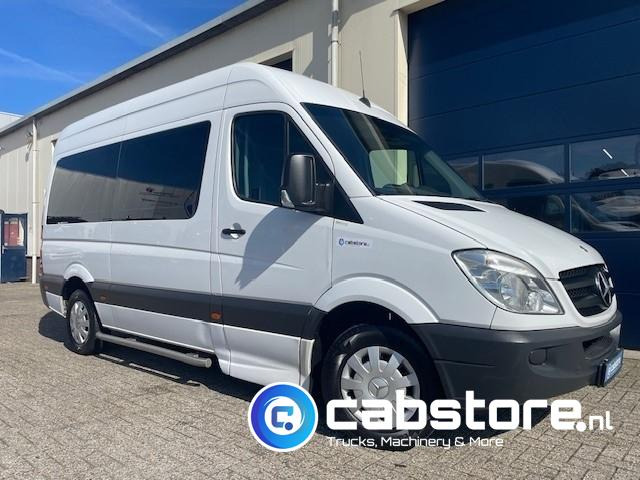Mercedes-Benz SPRINTER 211 CDI - L2/H2- Automatische versnellingsbak - 9 Persoons - Bouwjaar 2009 - APK tot 17-01-2026 ! - Side bars - Privacy glas - Airco - Минибус, Патничко комбе: слика 1 Mercedes-Benz SPRINTER 211 CDI - L2/H2- Automatische versnellingsbak - 9 Persoons - Bouwjaar 2009 - APK tot 17-01-2026 ! - Side bars - Privacy glas - Airco - Минибус, Патничко комбе: слика 1