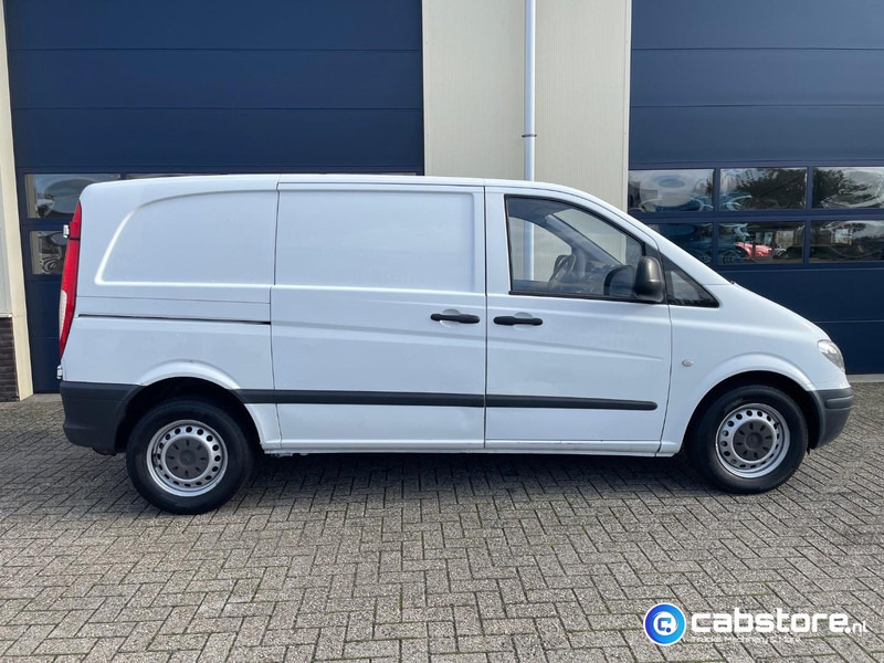 Мало комбе Mercedes-Benz Vito 109 CDI Panal Van - Gesloten bestelwagen -  Bouwjaar 2006 - Trekhaak: слика 13