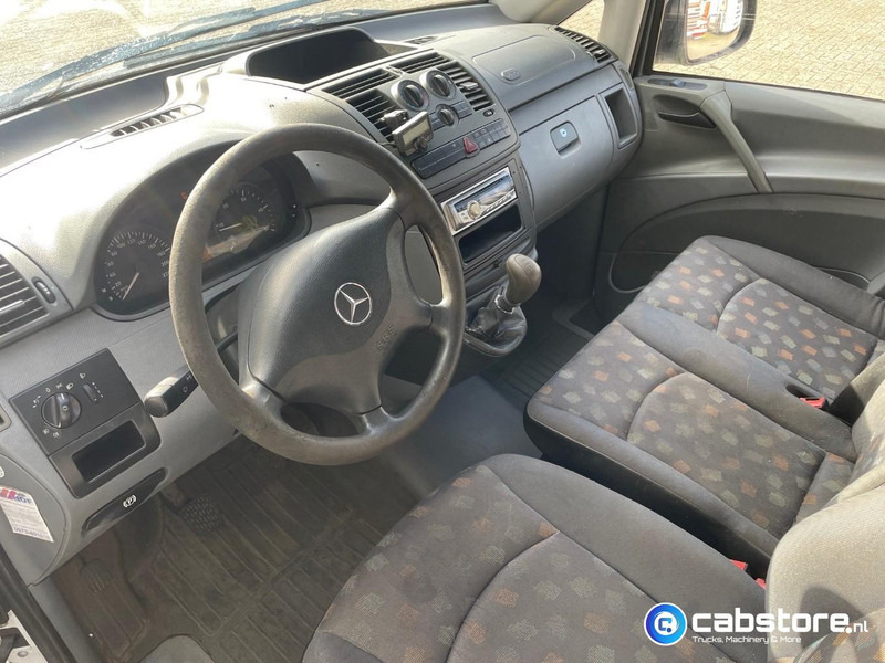 Мало комбе Mercedes-Benz Vito 109 CDI Panal Van - Gesloten bestelwagen -  Bouwjaar 2006 - Trekhaak: слика 7