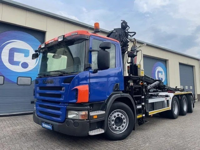 Scania P380 LB 8x4*4 HNA Euro 5 - HIAB 211 E-3 Hipro Crane with remote control + Multilift XR26S61 Hooklift - Year 2009 - Km 336.501 !! - Good condition - Камион со кран: слика 3 Scania P380 LB 8x4*4 HNA Euro 5 - HIAB 211 E-3 Hipro Crane with remote control + Multilift XR26S61 Hooklift - Year 2009 - Km 336.501 !! - Good condition - Камион со кран: слика 3