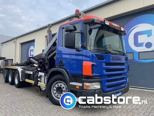 Scania P380 LB 8x4*4 HNA Euro 5 - HIAB 211 E-3 Hipro Crane with remote control + Multilift XR26S61 Hooklift - Year 2009 - Km 336.501 !! - Good condition - Камион со кран: слика 2 Scania P380 LB 8x4*4 HNA Euro 5 - HIAB 211 E-3 Hipro Crane with remote control + Multilift XR26S61 Hooklift - Year 2009 - Km 336.501 !! - Good condition - Камион со кран: слика 2
