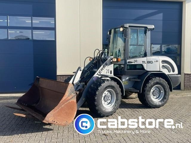 Terex TL 80 Wiellader - Bouwjaar 2008 - Urenstand 7490 - Palletvorken + Laadschop - Deutz Diesel - Натоварувач на тркала: слика 1 Terex TL 80 Wiellader - Bouwjaar 2008 - Urenstand 7490 - Palletvorken + Laadschop - Deutz Diesel - Натоварувач на тркала: слика 1