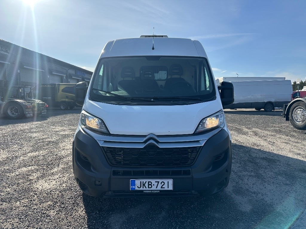 Citroën Jumper 2.2 kylmäkoneella - Товарно комбе: слика 2 Citroën Jumper 2.2 kylmäkoneella - Товарно комбе: слика 2