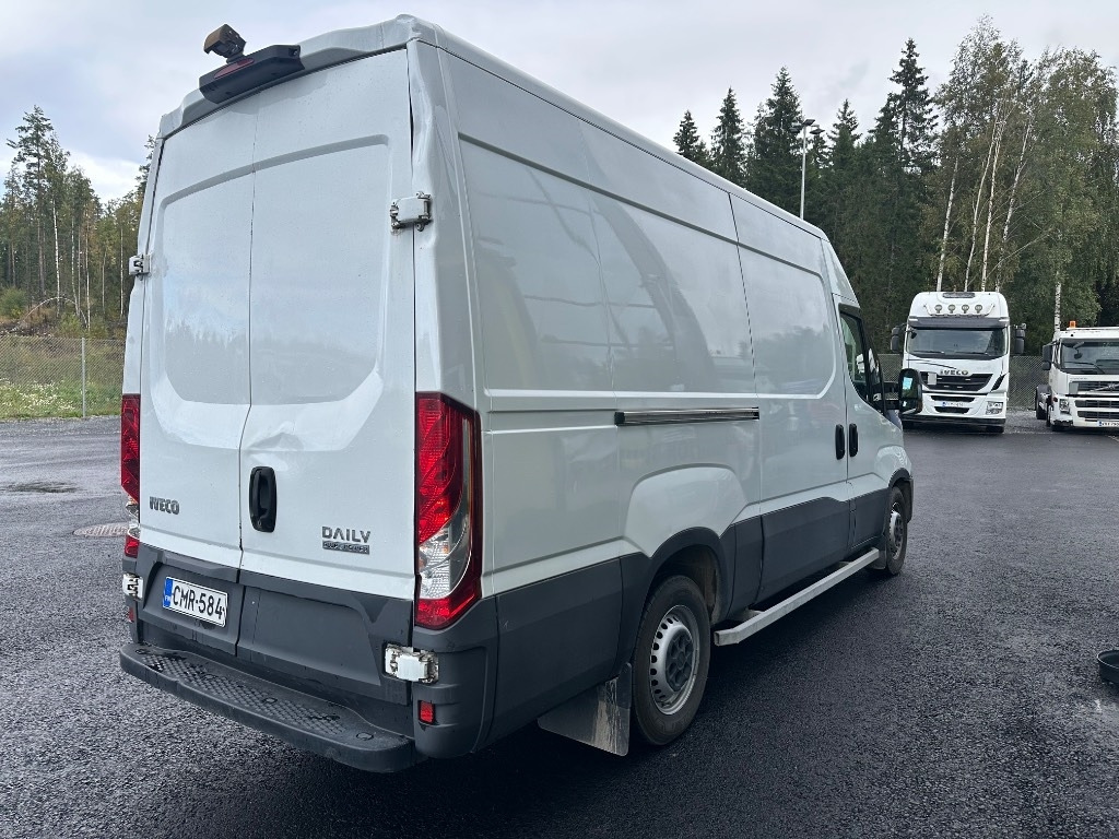 Iveco 35S14N Kylmäkone - Товарно комбе: слика 4 Iveco 35S14N Kylmäkone - Товарно комбе: слика 4