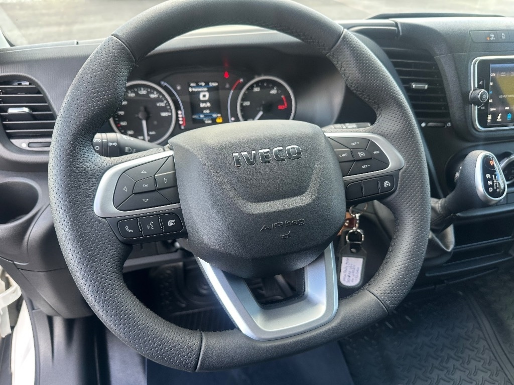 Нов Товарно комбе Iveco Daily 35S16A8 12m3 k-auto: слика 10
