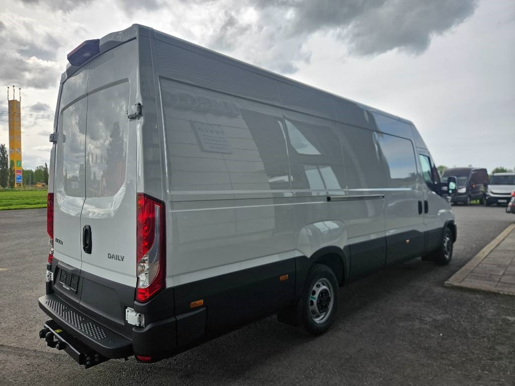 Iveco Daily 35S16A8 - Товарно комбе: слика 3 Iveco Daily 35S16A8 - Товарно комбе: слика 3
