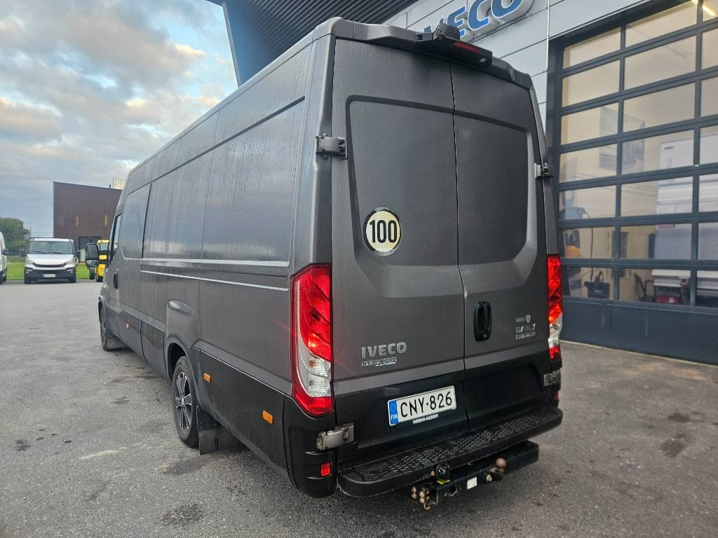 Iveco Daily 35S21A8 5hlö retkis - Товарно комбе: слика 4 Iveco Daily 35S21A8 5hlö retkis - Товарно комбе: слика 4