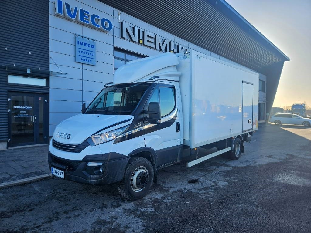 Iveco Daily 70C18 A8 - Комбе фургон: слика 1 Iveco Daily 70C18 A8 - Комбе фургон: слика 1