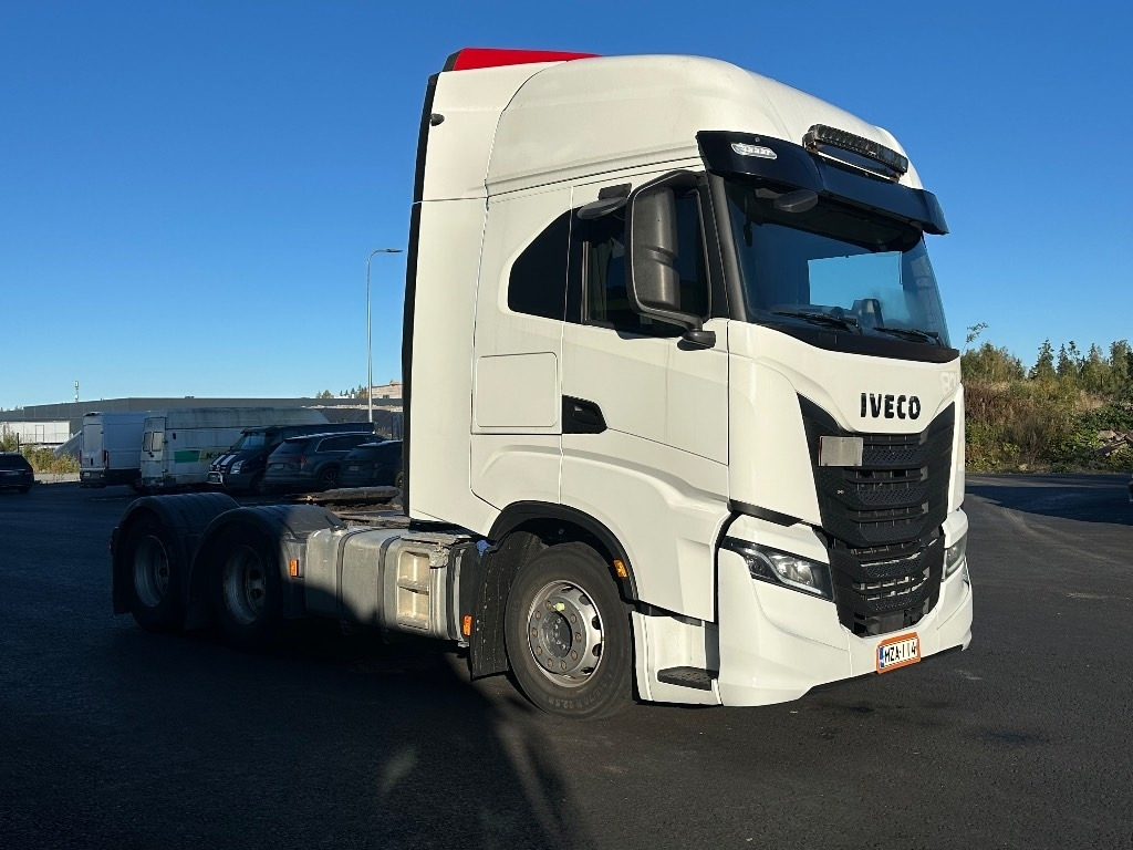 Iveco S-Way AS440X57 TZ/P 6x4 HCT - Камион влекач: слика 3 Iveco S-Way AS440X57 TZ/P 6x4 HCT - Камион влекач: слика 3
