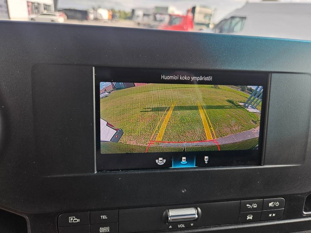 Товарно комбе Mercedes-Benz Sprinter 317 RWD: слика 11