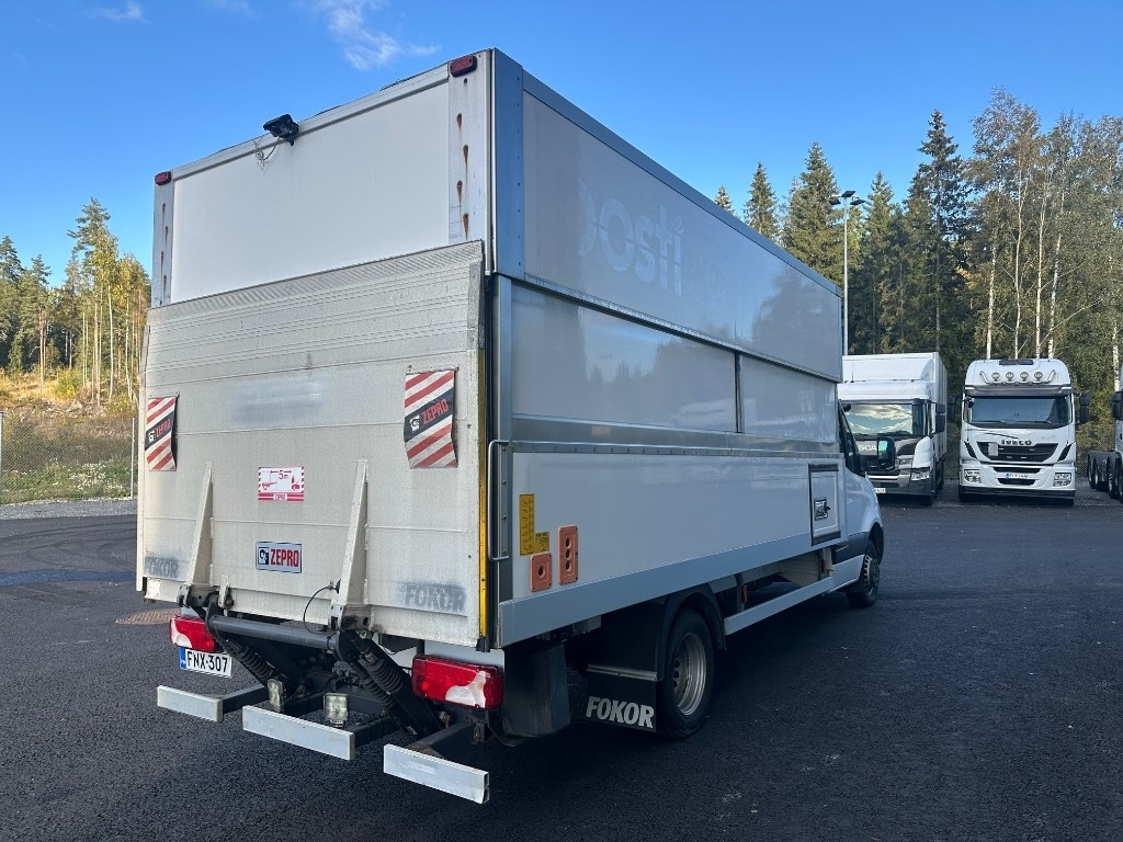 Mercedes-Benz Sprinter 516 Nouseva kori  - Комбе фургон: слика 4 Mercedes-Benz Sprinter 516 Nouseva kori  - Комбе фургон: слика 4