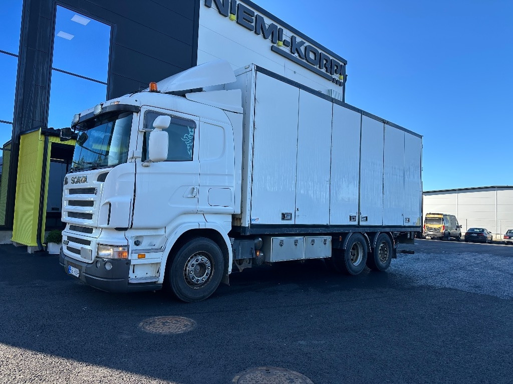Scania R 420 6x2*4  - Камион сандучар: слика 1 Scania R 420 6x2*4  - Камион сандучар: слика 1