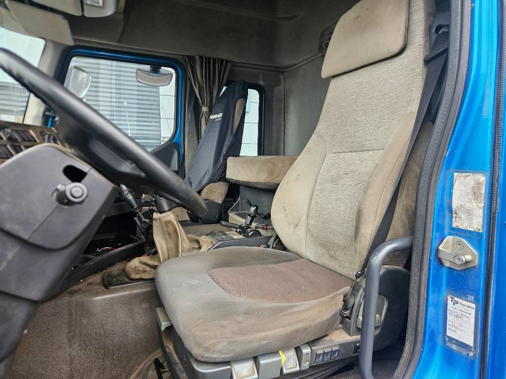 Лизинг на Sisu C600 8x4 kesla 2010  Sisu C600 8x4 kesla 2010: слика 9