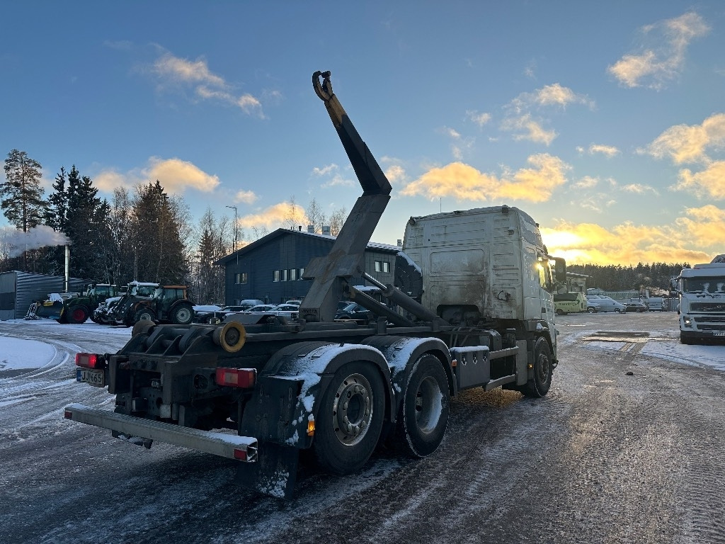 Volvo FM13 500 - Камион со кука за подигање: слика 3 Volvo FM13 500 - Камион со кука за подигање: слика 3