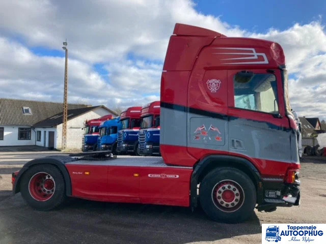 Scania R450 4X2 speciel interior - Камион влекач: слика 3 Scania R450 4X2 speciel interior - Камион влекач: слика 3