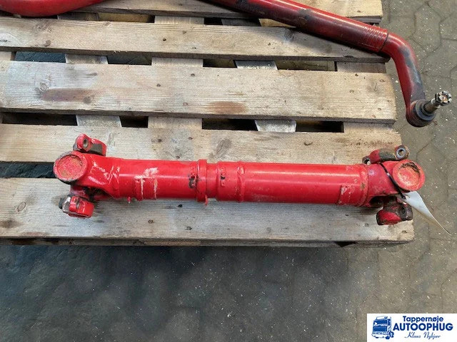Scania P420 kardan-propshaft Scania 2032308 - Оска и делови за Камион: слика 2 Scania P420 kardan-propshaft Scania 2032308 - Оска и делови за Камион: слика 2