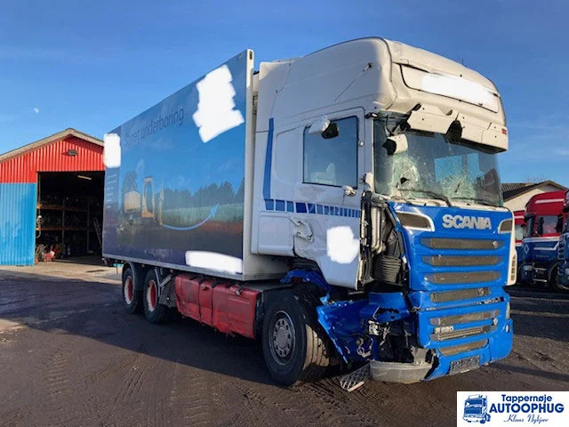 Scania R620 6X2 Retarder - Камион сандучар: слика 2 Scania R620 6X2 Retarder - Камион сандучар: слика 2