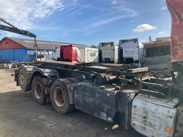 Volvo FMX 540 8X4 - Транспортер на контејнер/ Камион со променливо тело: слика 3 Volvo FMX 540 8X4 - Транспортер на контејнер/ Камион со променливо тело: слика 3