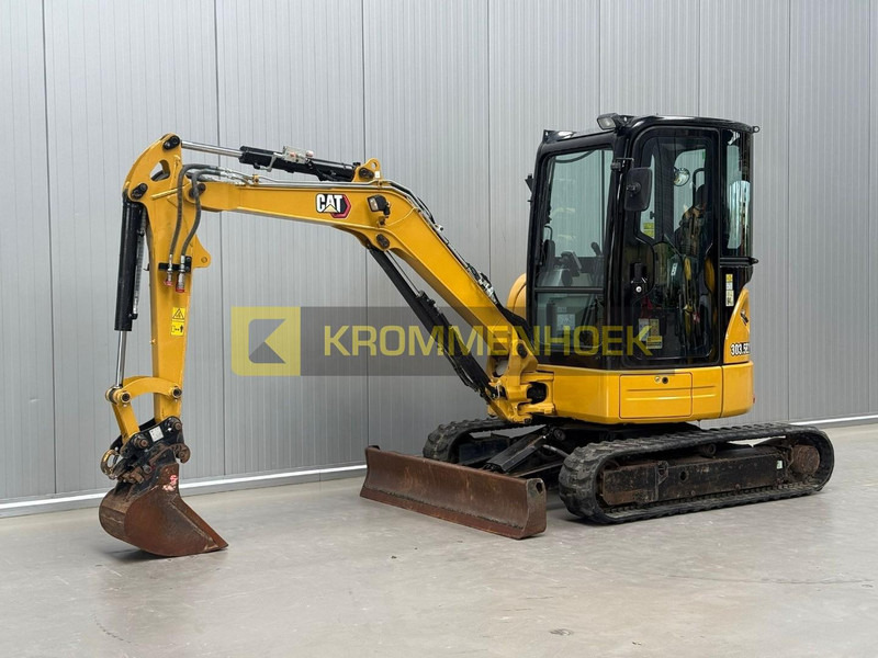 Caterpillar 303.5E CR - Мини багер: слика 2 Caterpillar 303.5E CR - Мини багер: слика 2