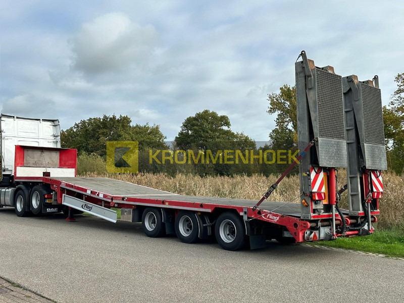 Fliegl Semi dieplader - Полуприколка за низок утовар: слика 1 Fliegl Semi dieplader - Полуприколка за низок утовар: слика 1
