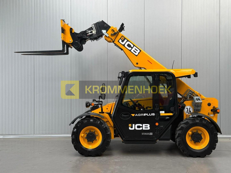 JCB 525-60 Agri plus - Телескопски ракувач: слика 1 JCB 525-60 Agri plus - Телескопски ракувач: слика 1